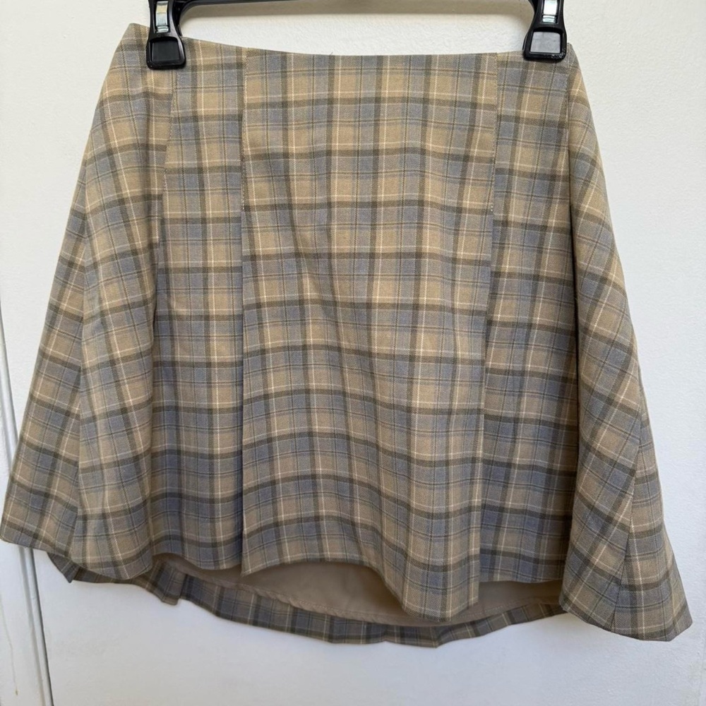 Avec Les Filles Beige and Gray Plaid Skater Skirt